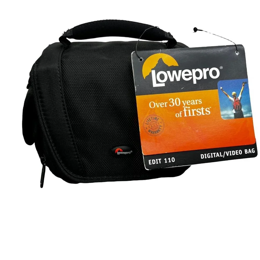 LowePro Camera Bag Digital Video Edit 110 Black Shoulder Strap 2003 NWT